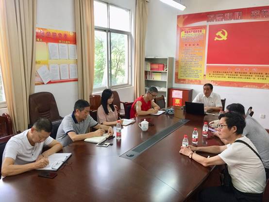 章书记2.jpg
